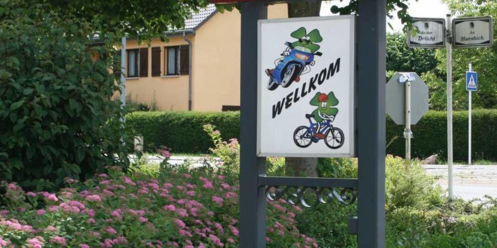 Hotel Restaurant Braas Esch-sur-Sûre Εξωτερικό φωτογραφία